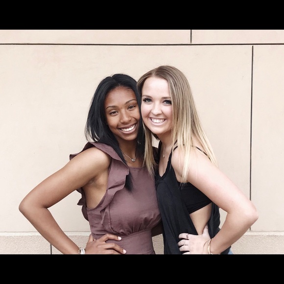 Meet your Posher, Penita - Picture 4 of 4